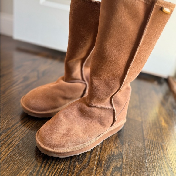 Chestnut Emu Australia Tall Boots - Picture 1 of 5